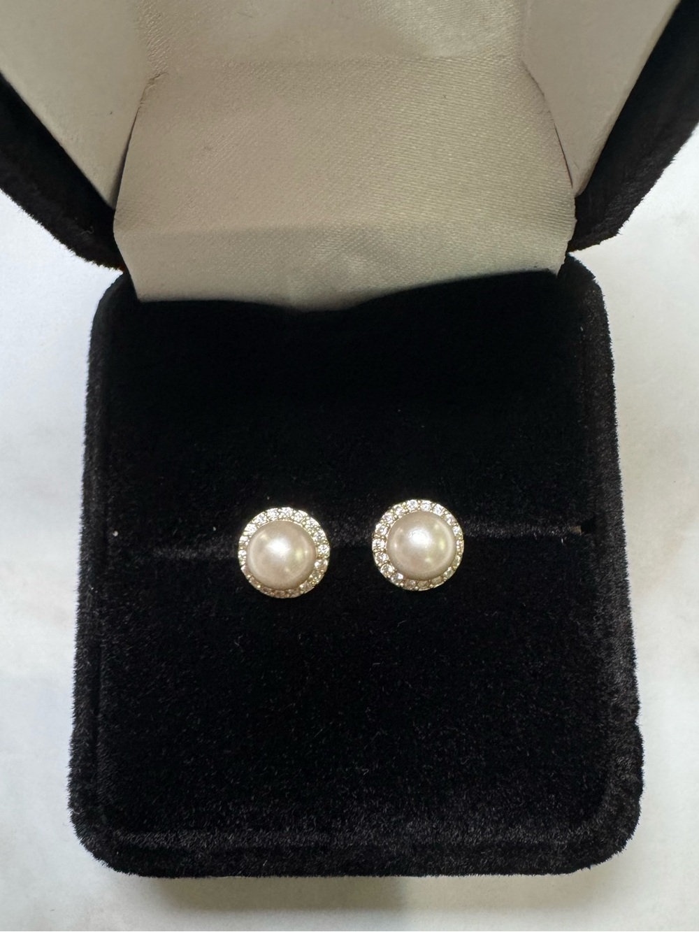 Classic Pearl Stud with Cubic Zirconia